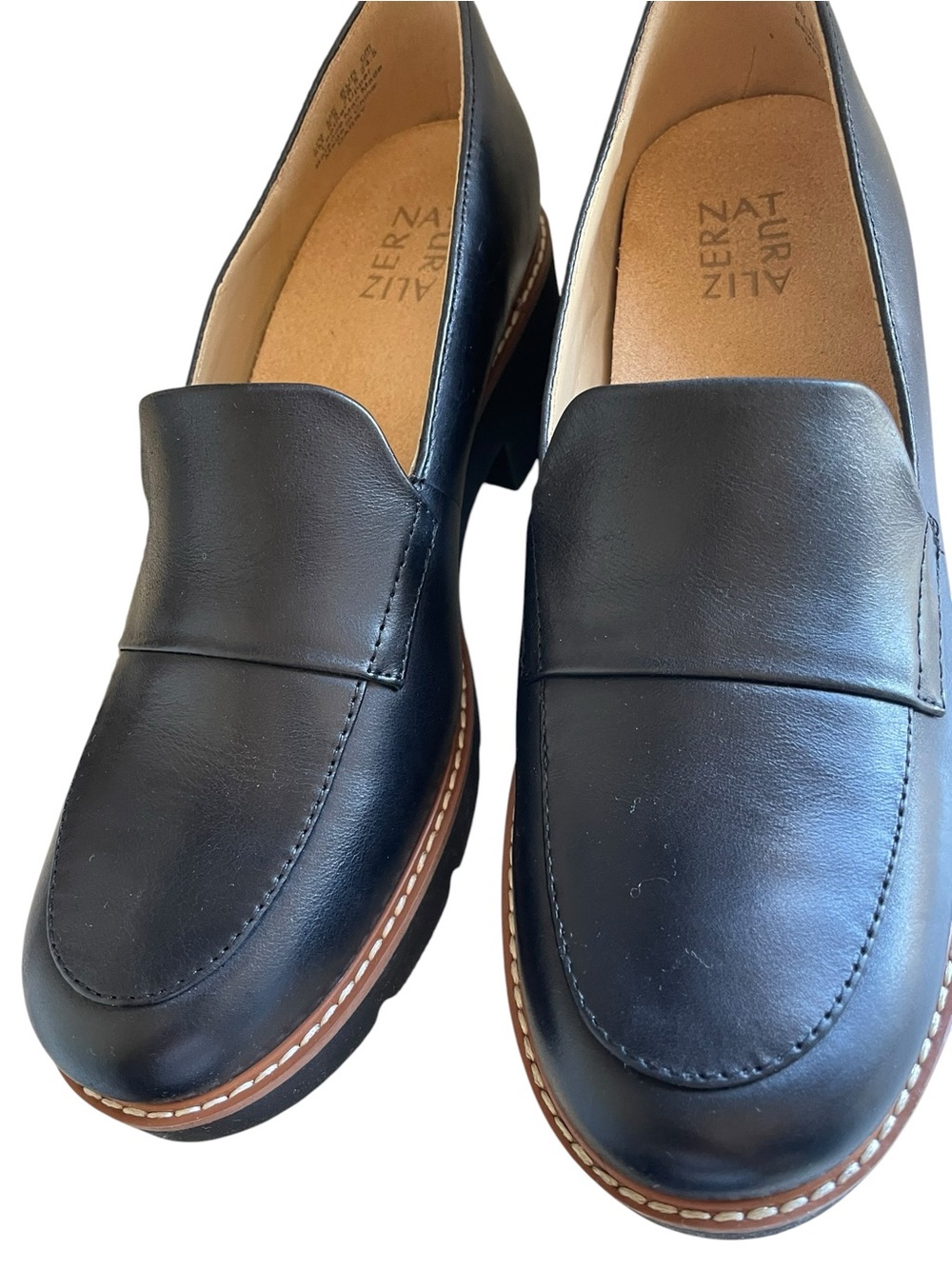 Naturalizer Darry Lug Black Leather Chunky Sole Loafers Size 8 NEW - Picture 7 of 14